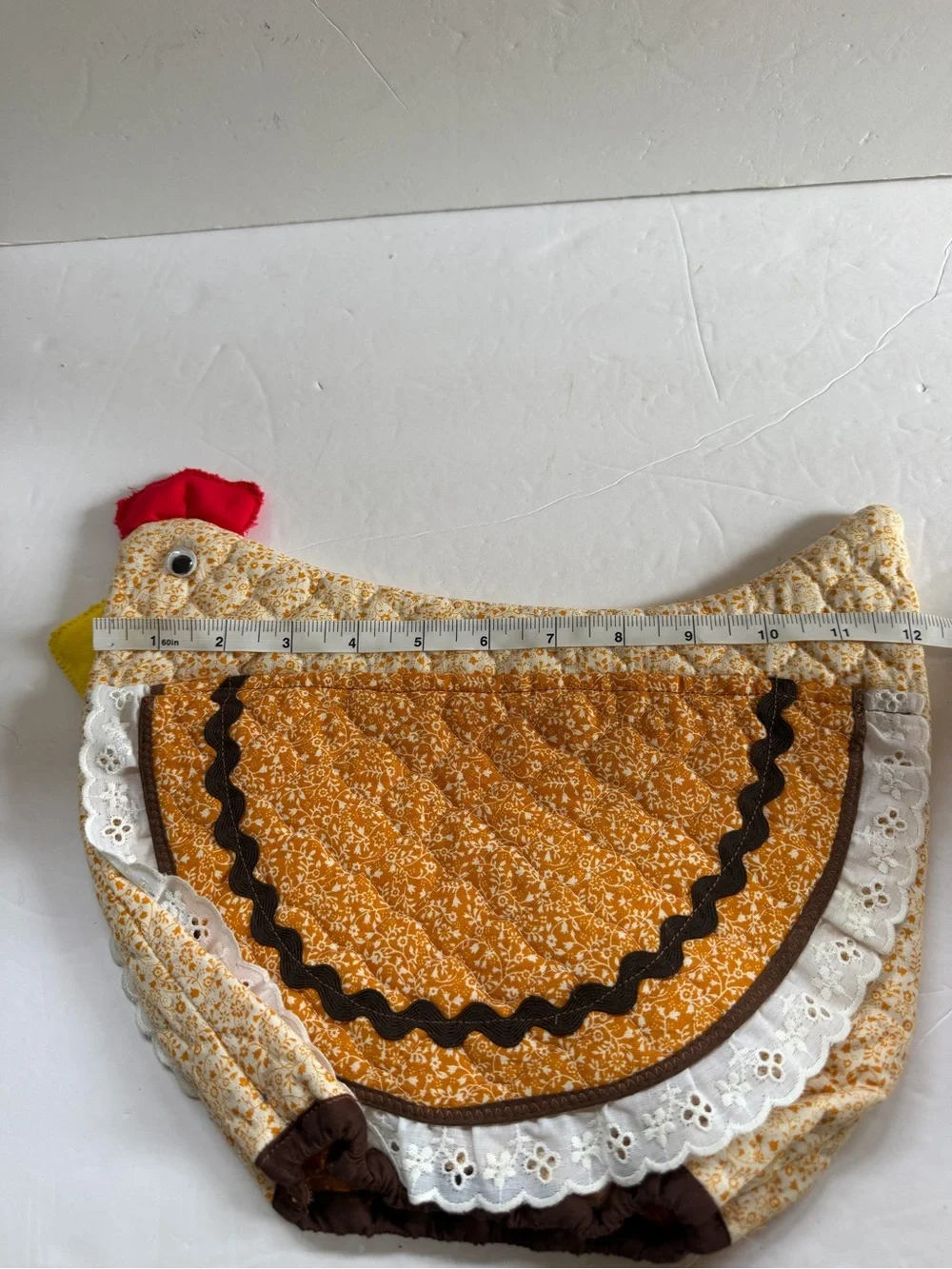 chicken tea kettle cover Vintage handmade homemade Country farm Farmers Cottage
